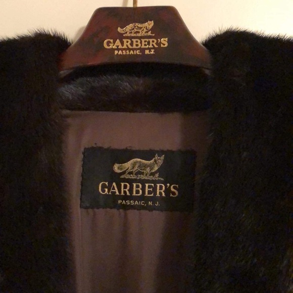 Vintage Black Mink fur coat w/ silk lining - Picture 3 of 5